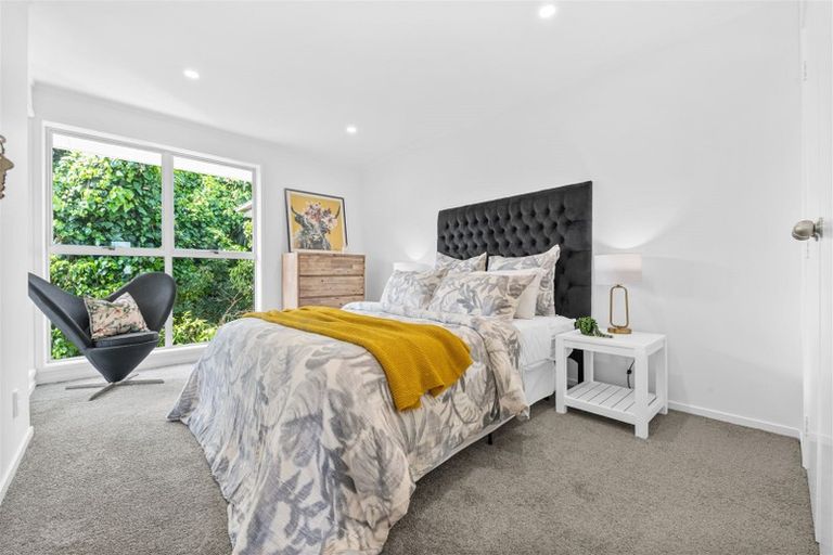 Photo of property in 3/10 Pedersen Place, Bucklands Beach, Auckland, 2012