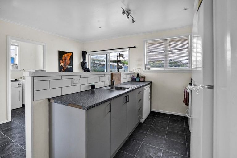 Photo of property in 22 Elizabeth Street, Patea, 4520