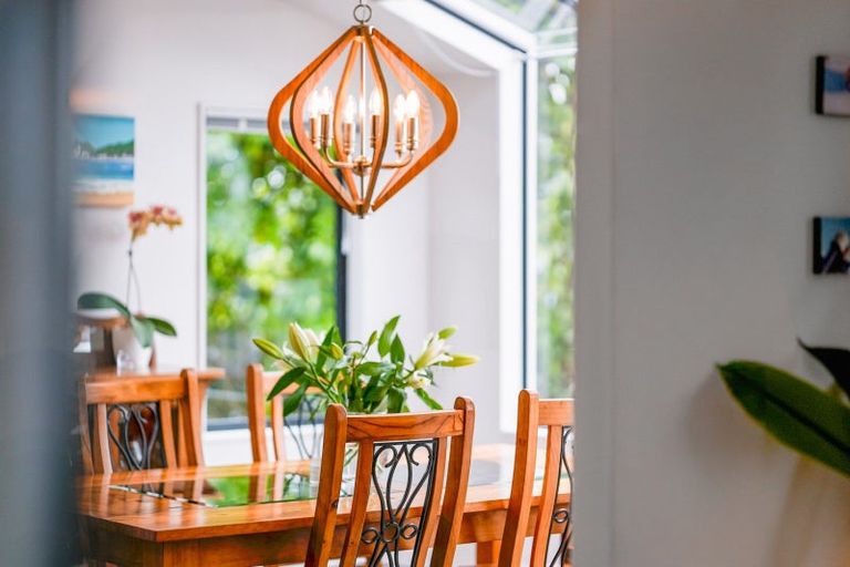 Photo of property in 5 Kotare Street, Waikanae, 5036