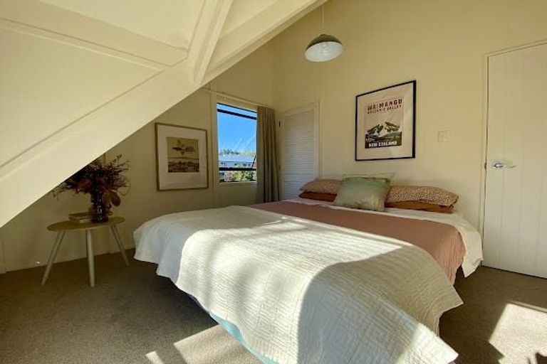 Photo of property in 14 Utuhina Road, Springfield, Rotorua, 3015