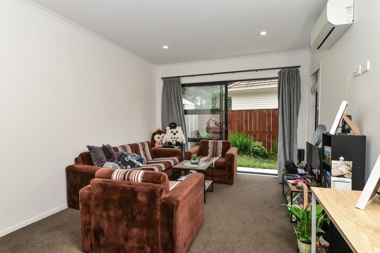 Photo of property in 19u3 Dowding Street, Melville, Hamilton, 3206