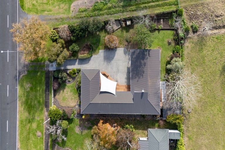 Photo of property in 114 Pipiroa Road, Ngatea, 3503