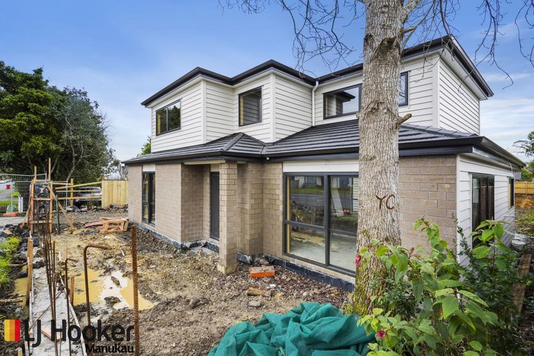 Photo of property in 160 Hill Road, Manurewa, Auckland, 2105