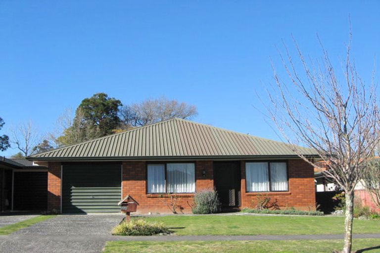 Photo of property in 1/73 Reynolds Road, Havelock North, 4130