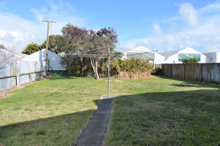 Photo of property in 22 Temuera Street, Otaki, 5512