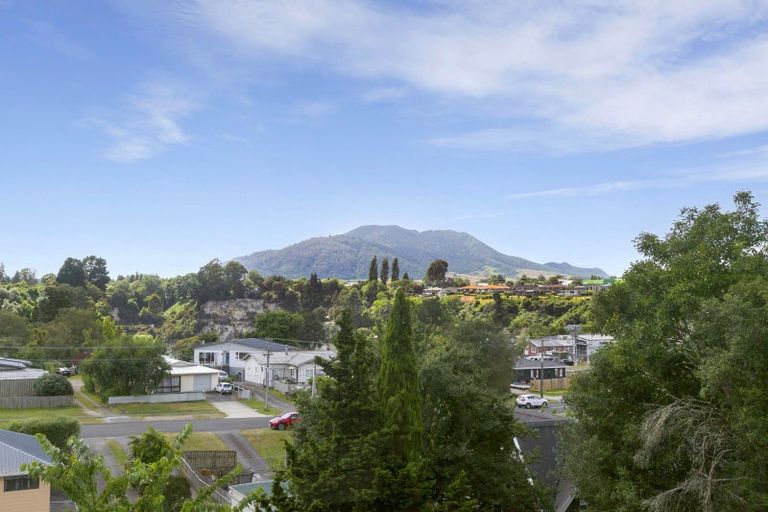 Photo of property in 1/26 Motutahae Street, Taupo, 3330