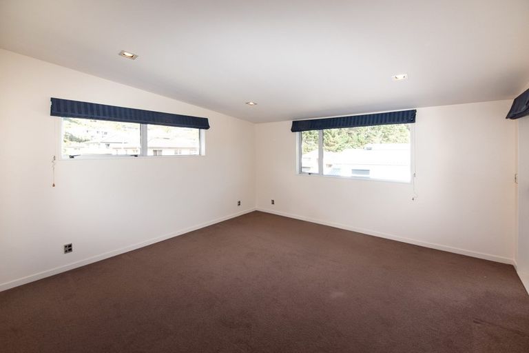 Photo of property in 3 Sedgley Grove, Churton Park, Wellington, 6037