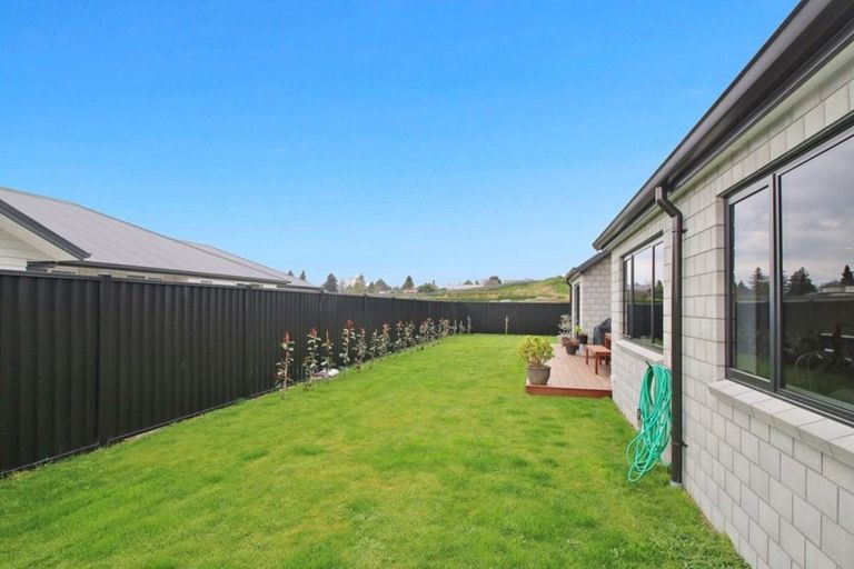 Photo of property in 60 Oak Ridge Drive, Te Awamutu, 3800
