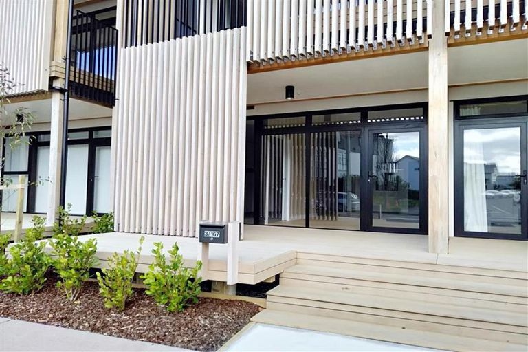 Photo of property in 3/167 Hobsonville Point Road, Hobsonville, Auckland, 0616
