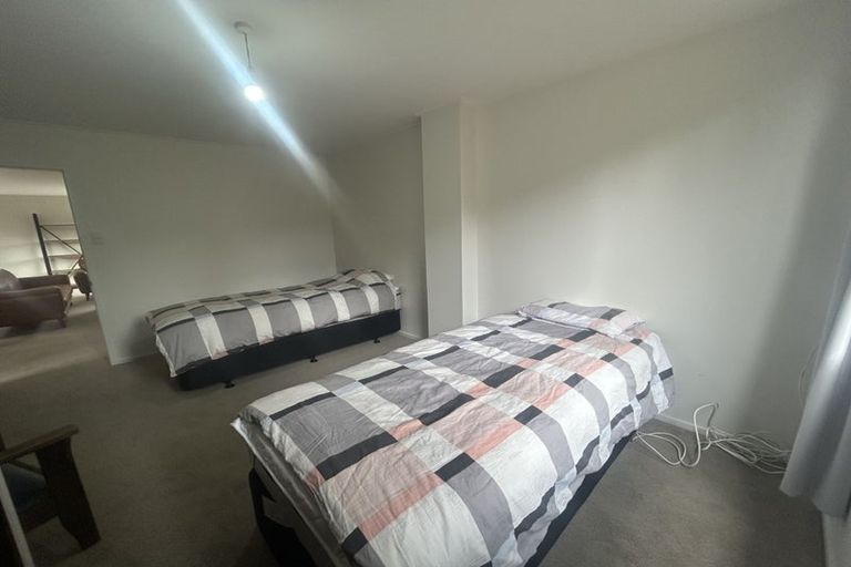Photo of property in 40 Hunter Crescent, Wanaka, 9305