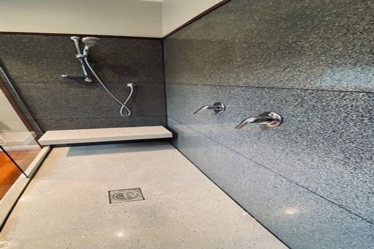 Photo of property in 34 Hayley Lane, East Tamaki Heights, Auckland, 2016