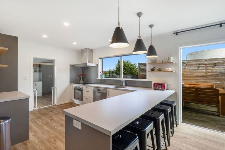 Photo of property in 93 Gonville Avenue, Gonville, Whanganui, 4501