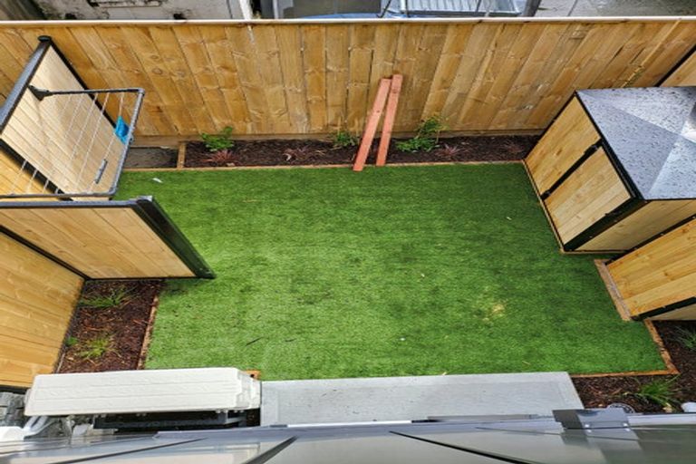 Photo of property in 7/5 Milne Crescent, Taita, Lower Hutt, 5011