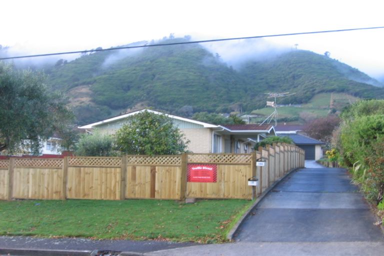 Photo of property in 15b Matenga Street, Waikanae, 5036