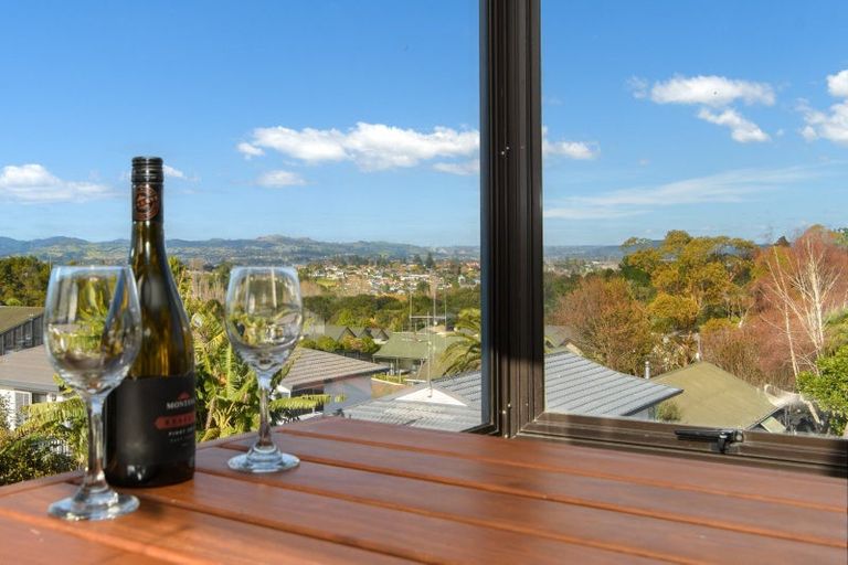 Photo of property in 27 Bell Street, Judea, Tauranga, 3110