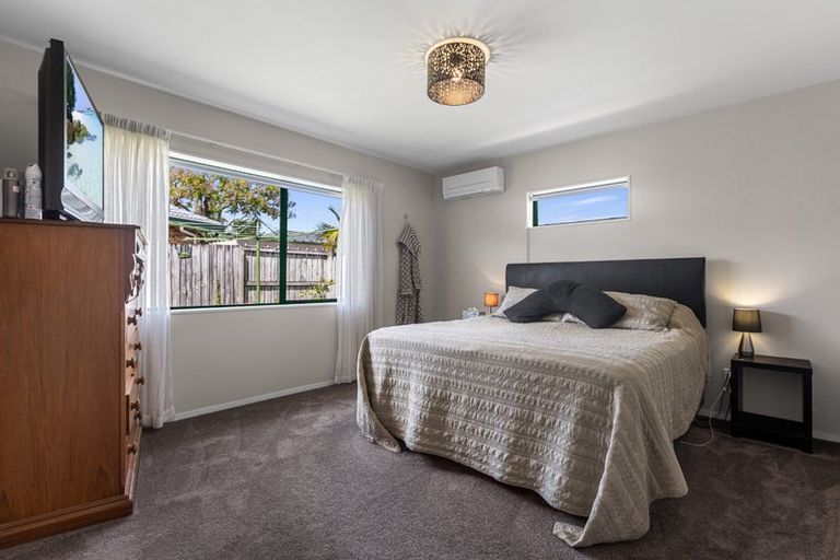 Photo of property in 21 Romana Crescent, Papamoa Beach, Papamoa, 3118