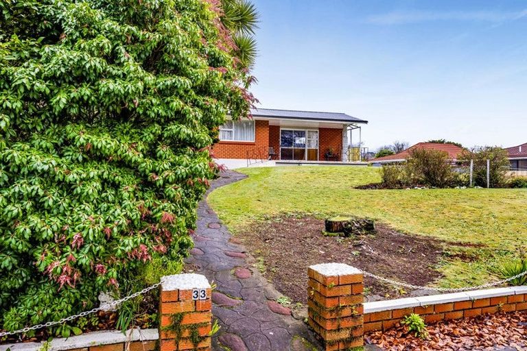 Photo of property in 433 Broadway, Stratford, 4332