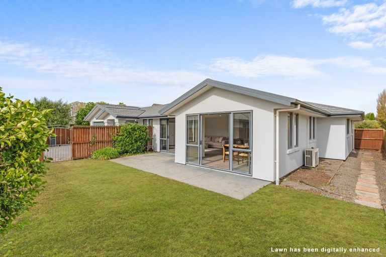 Photo of property in 37 Brookfield Drive, Northwood, Christchurch, 8051