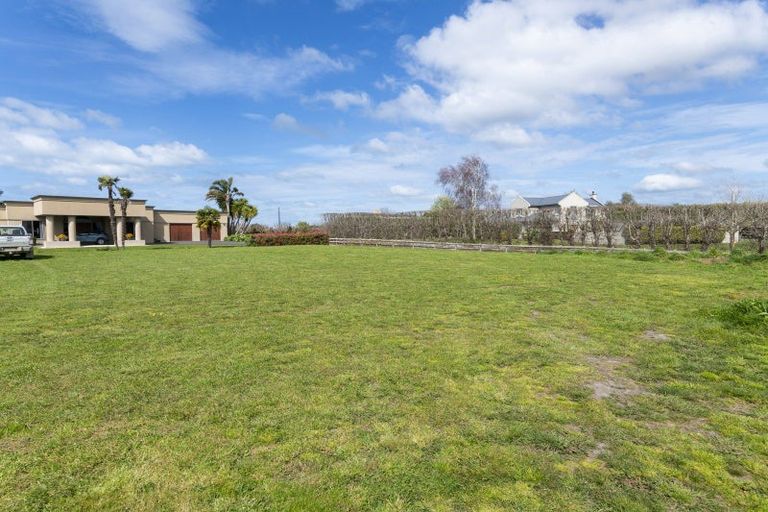 Photo of property in 10 Allan Avenue, Makauri, 4071