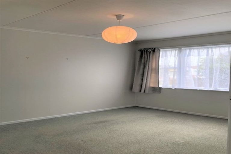 Photo of property in 1 Trafalgar Street, Levin, 5510