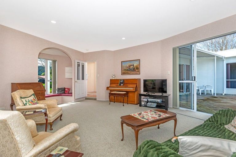 Photo of property in 15 Island Road, Whataupoko, Gisborne, 4010