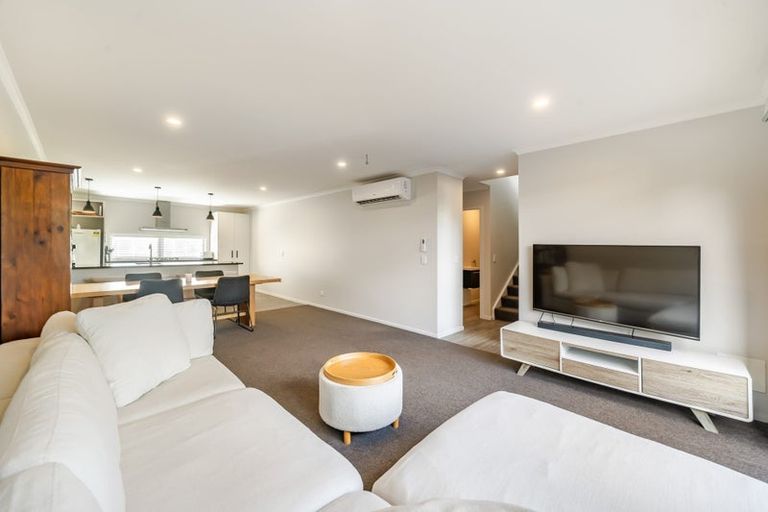Photo of property in 48 Pateke Drive, Kenepuru, Porirua, 5022