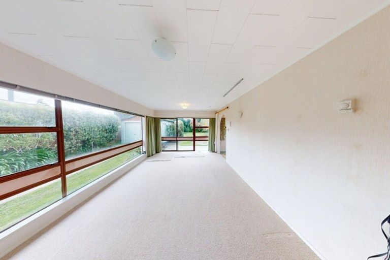 Photo of property in 28 Turakina Street, Westbrook, Palmerston North, 4412