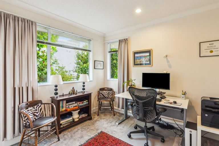 Photo of property in 47 Golf Road, Paraparaumu Beach, Paraparaumu, 5032