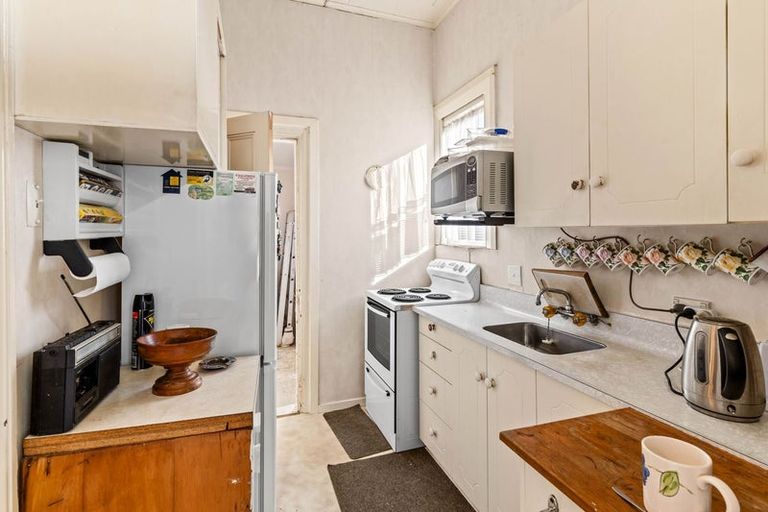 Photo of property in 12 Eskvale Street, Saint Kilda, Dunedin, 9012