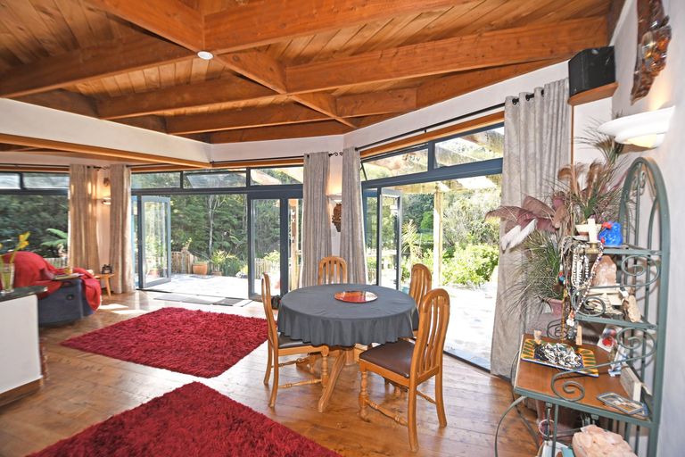 Photo of property in 594 Matakana Valley Road, Matakana, Warkworth, 0985