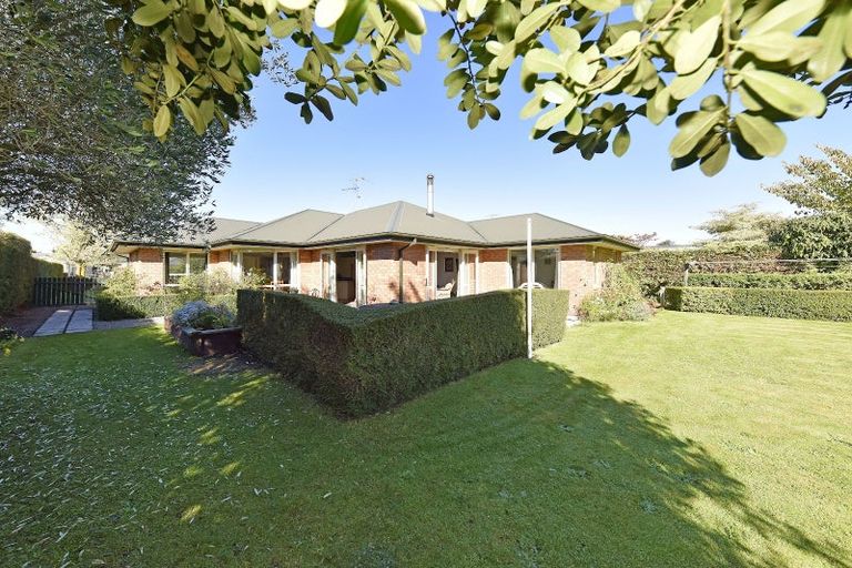 Photo of property in 11 Kimberley Road, Darfield, 7510