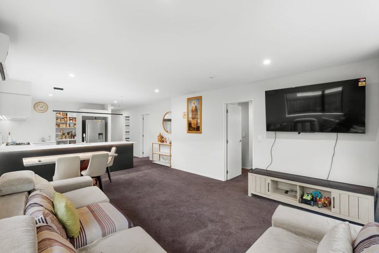 Photo of property in 21 Dalwood Crescent, Rolleston, 7614