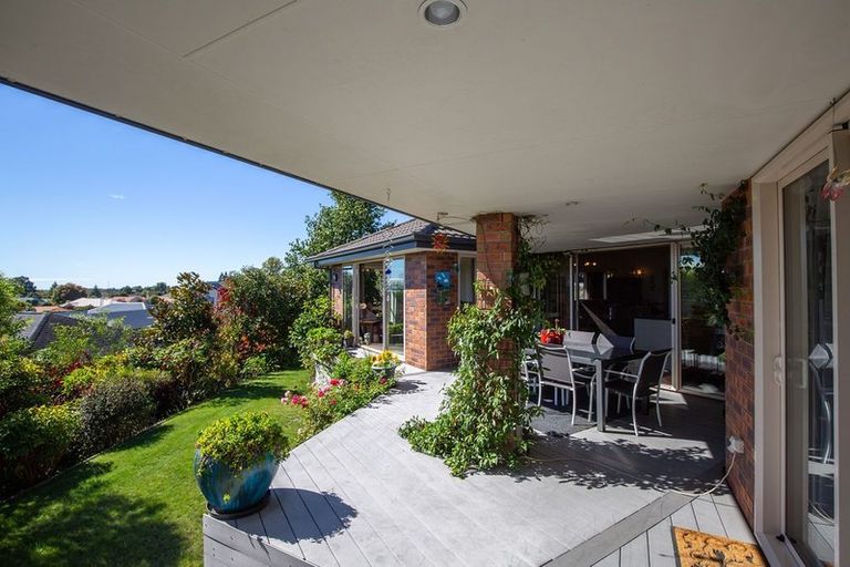 Photo of property in 16 Highland Drive, Richmond, 7020