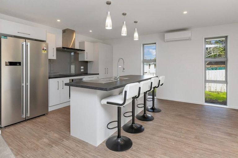 Photo of property in 4 Soldier Way, Parahaki, Whangarei, 0112