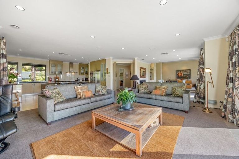 Photo of property in 28 Macwhinney Drive, Drury, 2577