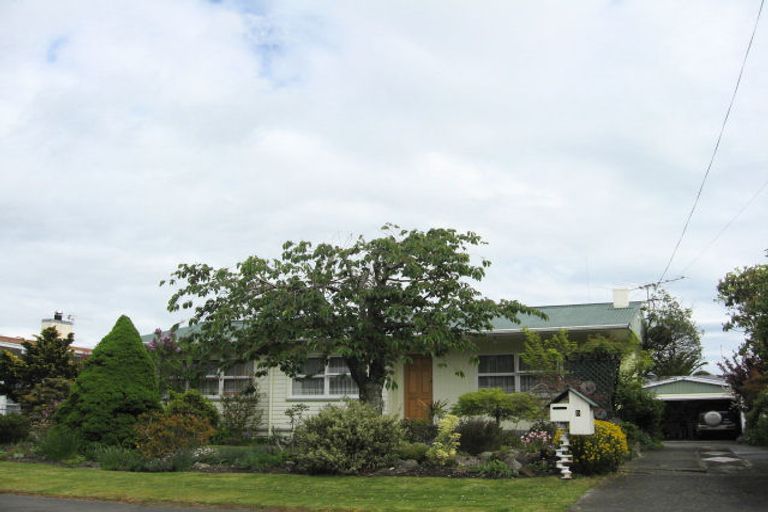 Photo of property in 5 Derby Street, Stoke, Nelson, 7011