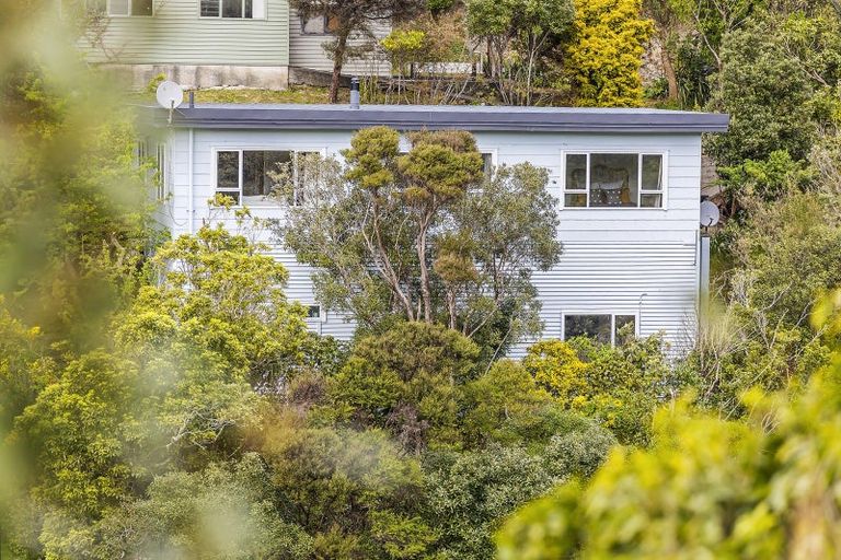 Photo of property in 18 Blackbridge Road, Wadestown, Wellington, 6012