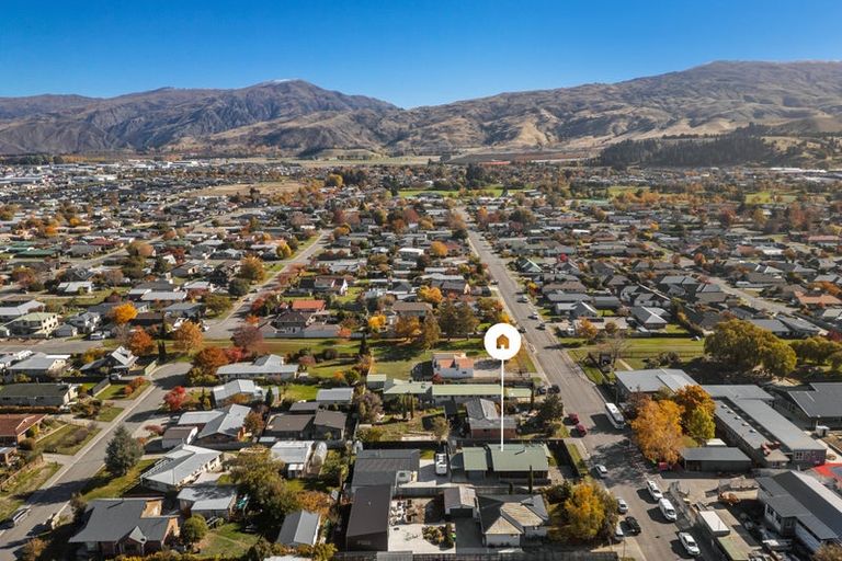 Photo of property in 62a Molyneux Avenue, Cromwell, 9310