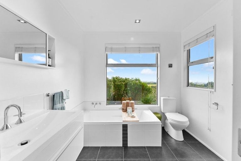 Photo of property in 664 Upper Pitone Road, Pitone, New Plymouth, 4374