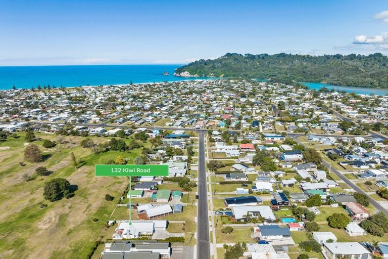 Photo of property in 132 Kiwi Road, Whangamata, 3620