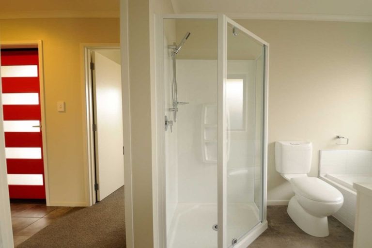 Photo of property in 53 Farnborough Way, Rolleston, 7615