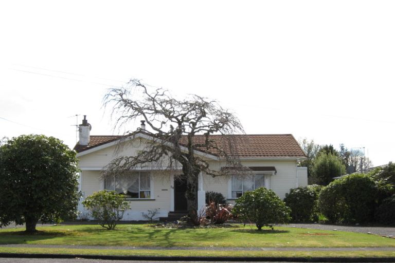 Photo of property in 24 Pembroke Road, Stratford, 4332