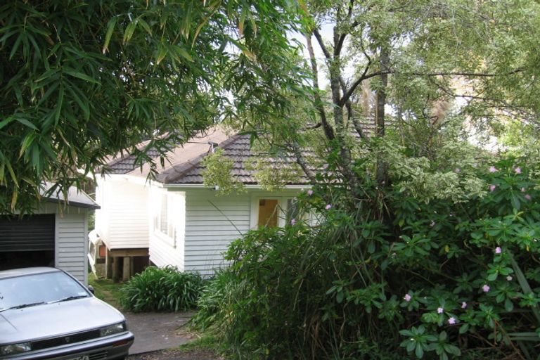 Photo of property in 396 Huia Road, Titirangi, Auckland, 0604