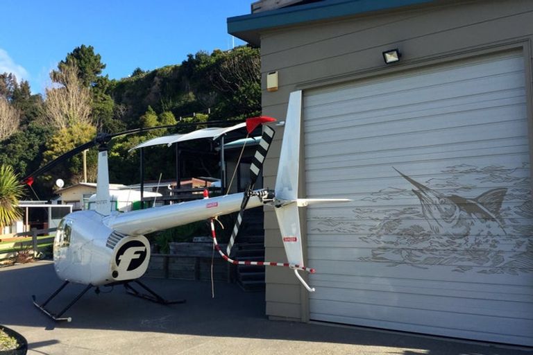 Photo of property in 21 Orete Point Road, Waihau Bay, Te Kaha, 3199