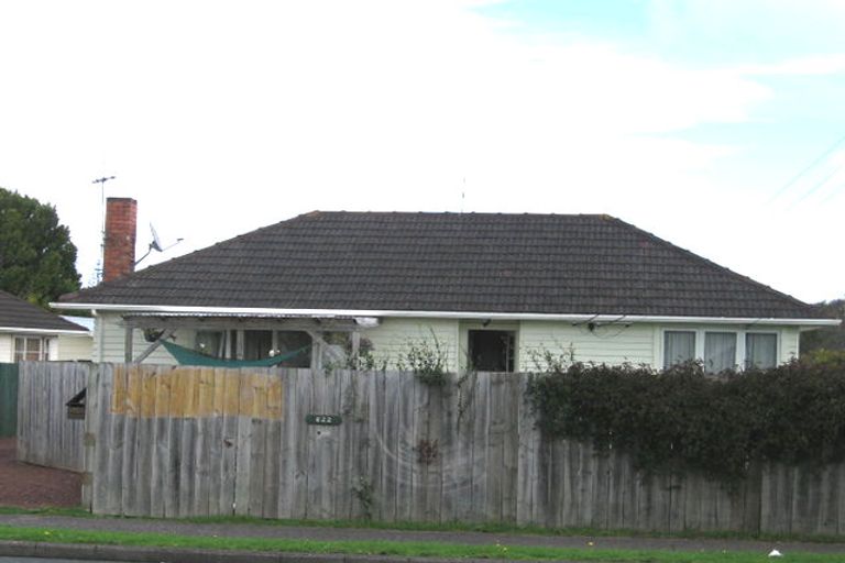 Photo of property in 622 Te Atatu Road, Te Atatu Peninsula, Auckland, 0610