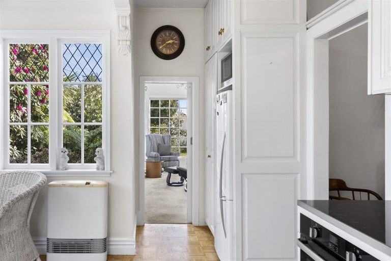 Photo of property in 143 Russell Street, Westport, 7825
