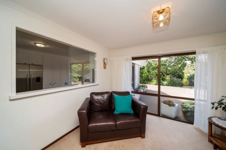 Photo of property in 311 Opunake Road, Cardiff, Stratford, 4391