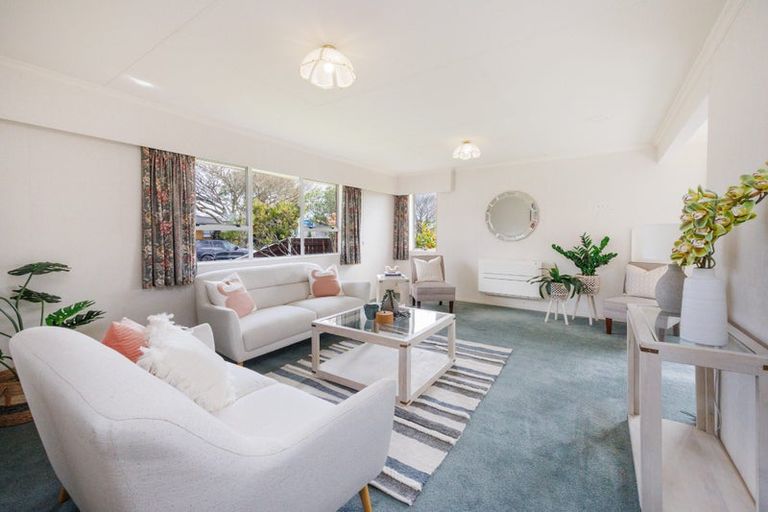 Photo of property in 27 Carter Crescent, Awapuni, Palmerston North, 4412