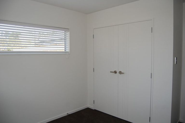 Photo of property in 20 Papa Orchard Drive, Kumeu, 0810