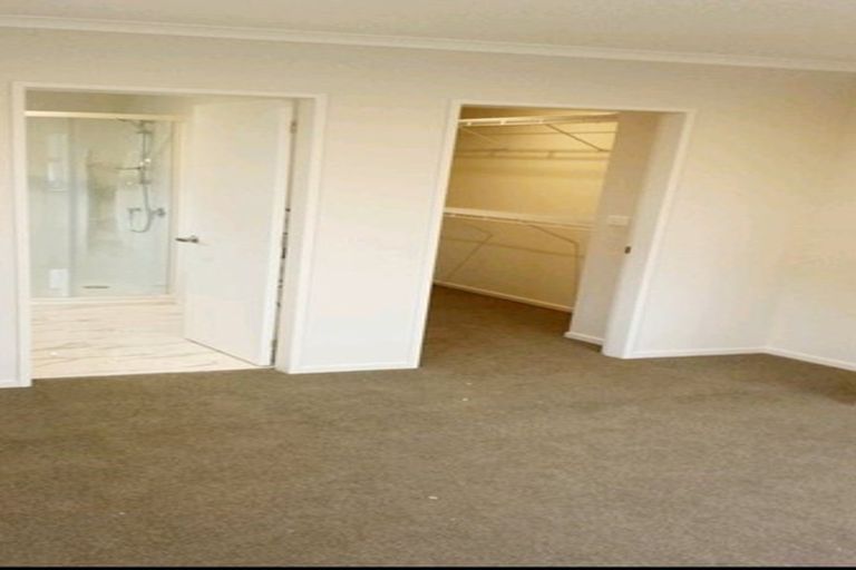 Photo of property in 43 Melksham Drive, Churton Park, Wellington, 6037